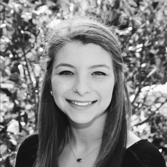 Meet your Posher, Lizzy - Picture 1 of 1